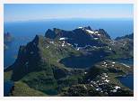 Hermannsdalstinden view to Et * Lofoten Islands * 3680 x 2760 * (2.27MB)
